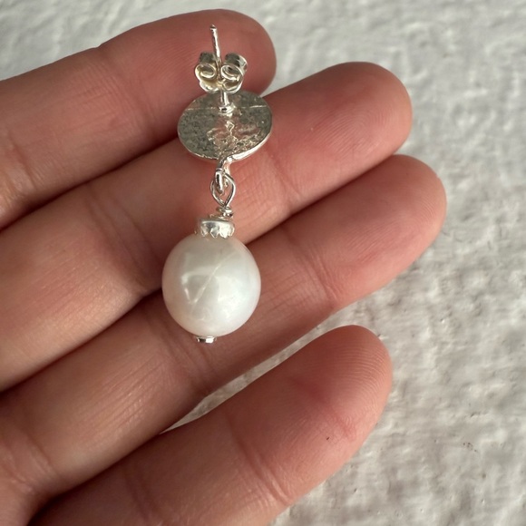 Silver Disc and White Pearl Earrings - Picture 2 of 7